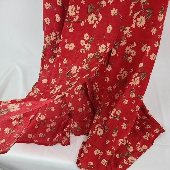 D PLAY Red Floral Dress. SZ m. NWT - Picture 5 of 7